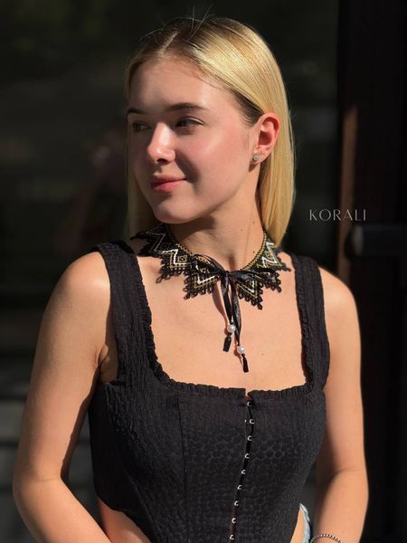 "Anna" black with white and gold pattern 944 photo