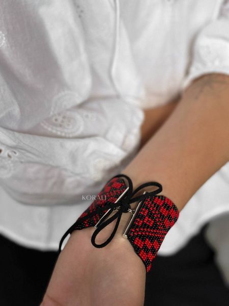 Wide bracelet "Verkhovyna" 446 photo