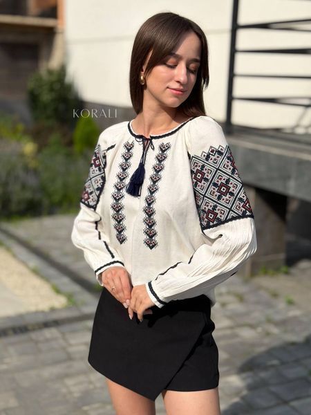 Women's embroidery with beads "Melody of Love" 2499 photo