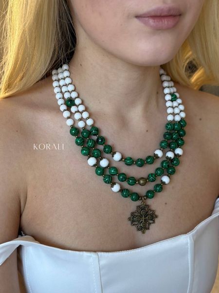 Natural stone necklace "Flower of the field" 2151 photo