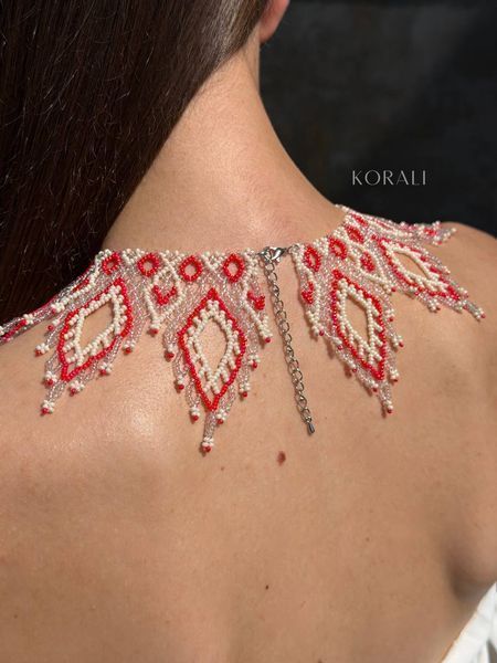 Silyanka "Oh, Marichko" white with a red and milky pattern 2400 photo