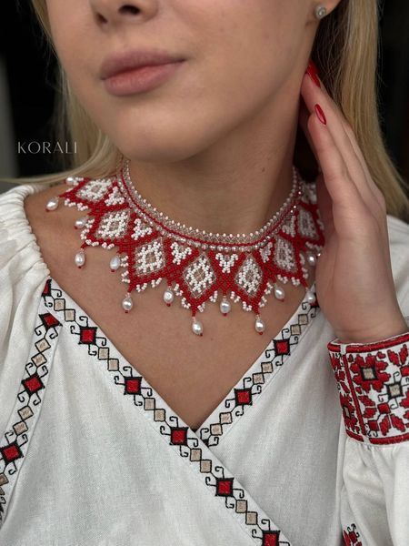 Silyanka "Pearl of the Carpathians" red and white 2003 photo