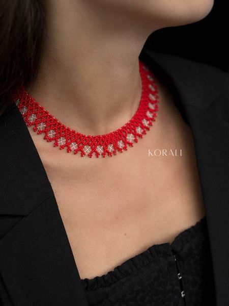 Silyanka "Marevo" red with transparent 284 photo