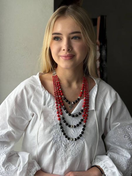 Комплект згарда червоно-чорна багаторядна і намисто "Коралі" червоне 2073 фото