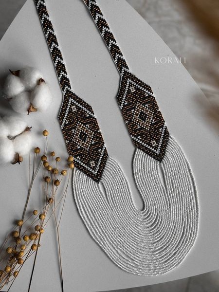Circular necklace "Svarga" is white and gold 416 photo
