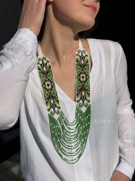 Circular necklace "Primrose" green 593 photo
