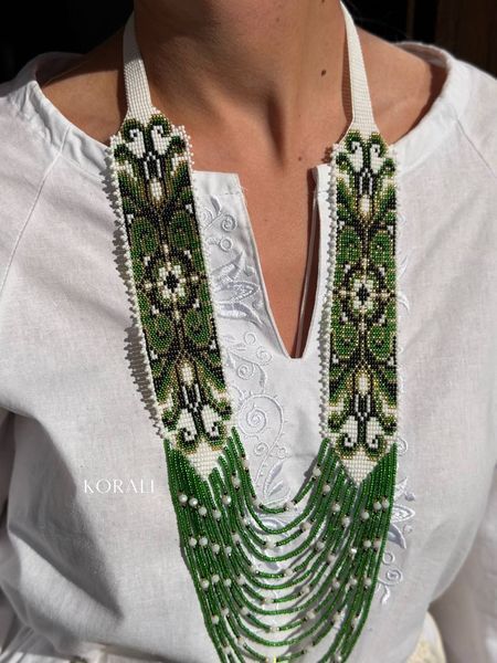 Circular necklace "Primrose" green 593 photo