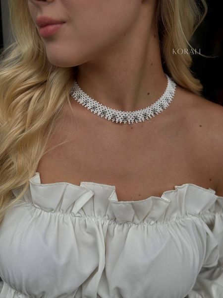 "Marevo" white with silver inclusions (1.5cm) 971 photo