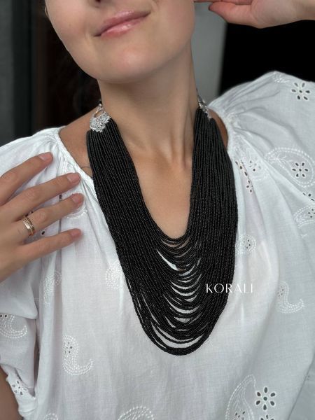 Necklace "Coral" black from Czech beads 143 photo