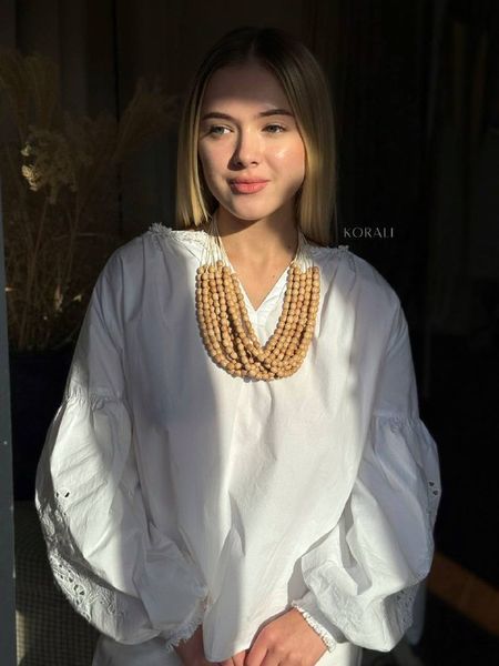 Wooden necklace "Rhobe" beige color 1096 photo