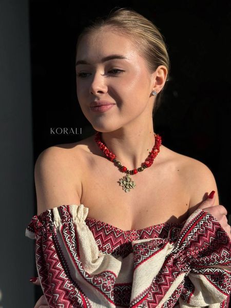 Coral necklace "Crimson Sun" (shorter) 2183 photo