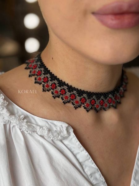 Silyanka "Motiv" black-transparent with red splashes 2258 photo