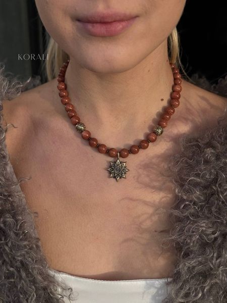 Necklace "Evening Star" beige color 2059 photo