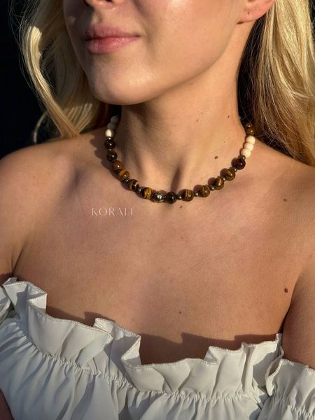 Choker "Pokutyanka" made of natural stones 1189 photo