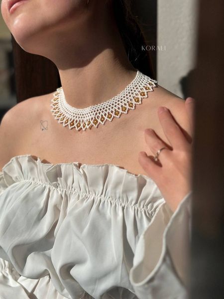 Silyanka is white with gold splashes 358 photo